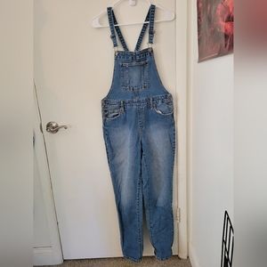 Universal Thread denim overalls